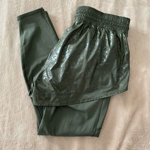 Athleta 2 in 1 Tights